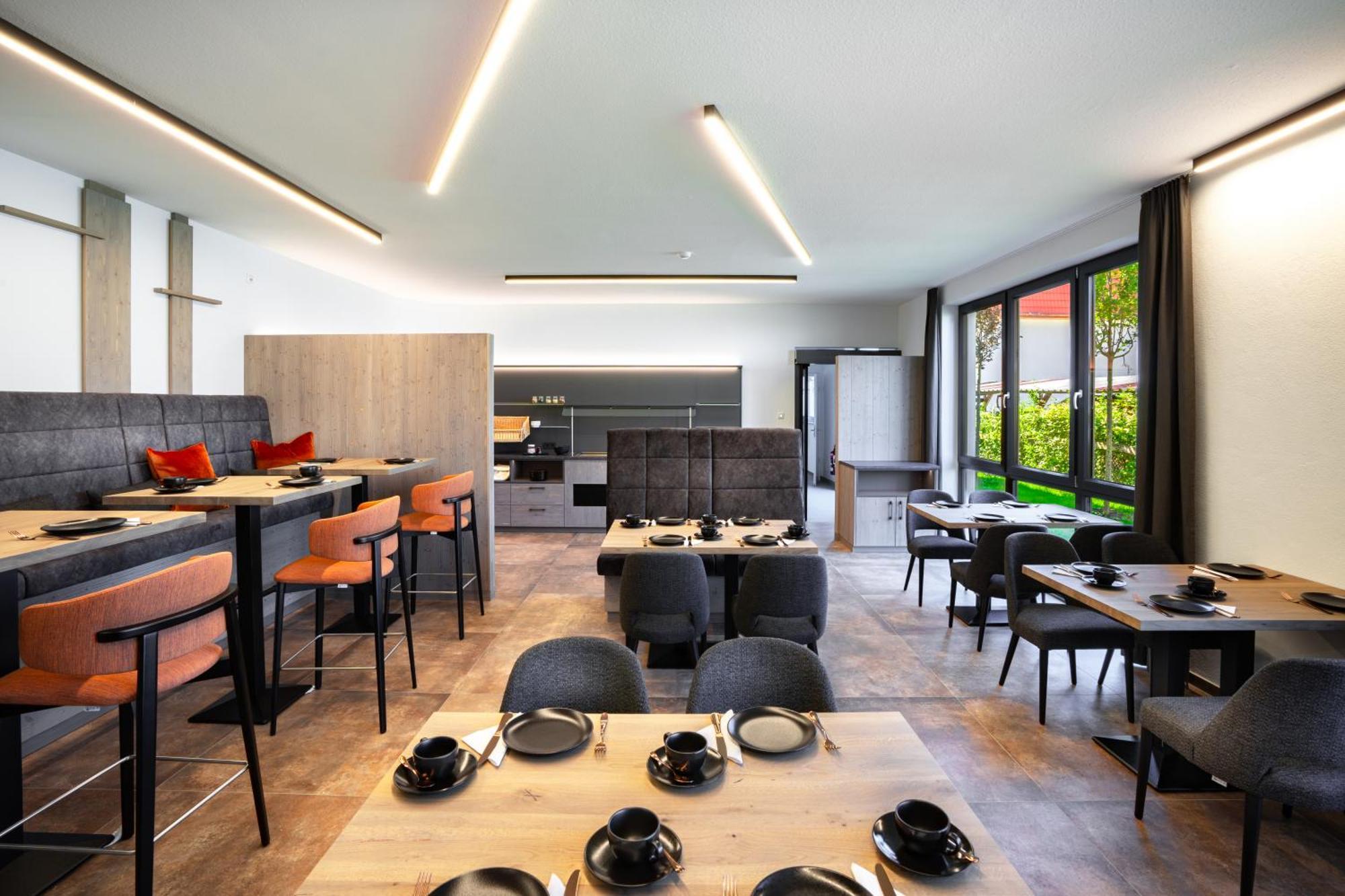 Landhotel Gruener Wald Neuhausen  외부 사진