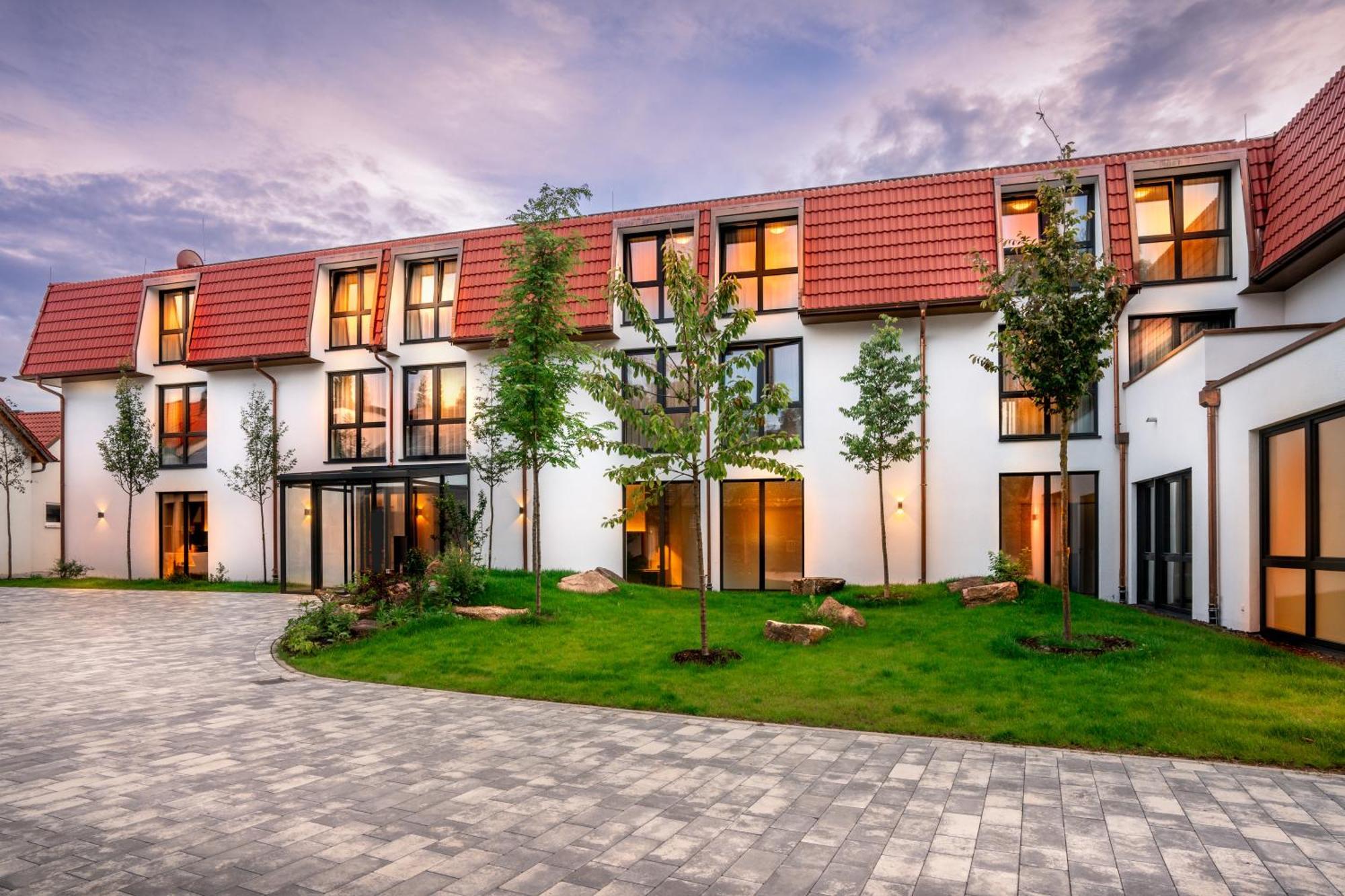 Landhotel Gruener Wald Neuhausen  외부 사진